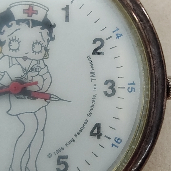 Betty Boop Nurse Prestige Medical Circa 1996 Silver Watch Water Resistant - Picture 3 of 9
